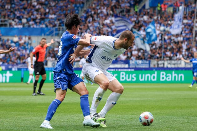 Germany Karlsruher SC vs SV Darmstadt 98, Matchday 32, 2 Bundesliga, Season 2025 26, BBBank Wildpark Karlsruhe Shio Fukuda, Karlsruher SC, 13 , Aleksandar Vukotic, SV Darmstadt 98, 20 Karlsruhe BBBank Wildpark Baden Württemberg Germany Copyright: xBenedictxChristx