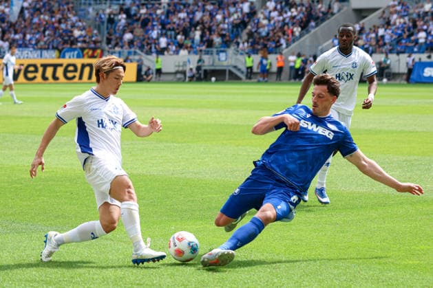 Germany Karlsruher SC vs SV Darmstadt 98, Matchday 32, 2 Bundesliga, Season 2025 26, BBBank Wildpark Karlsruhe Hiroki Akiyama, SV Darmstadt 98, 16 , Nicolai Rapp, Karlsruher SC, 6 , Merveille Papela, SV Darmstadt 98, 21 Karlsruhe BBBank Wildpark Baden Württemberg Germany Copyright: xBenedictxChristx