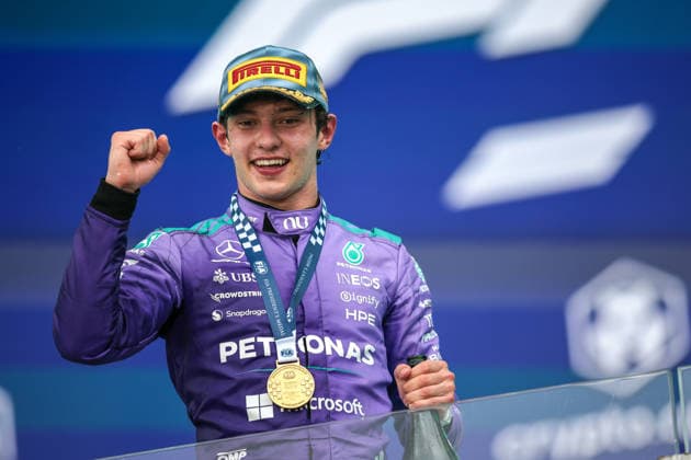 F1 - MIAMI GRAND PRIX 2026 KIMI ANTONELLI Andrea (ita), Mercedes AMG F1 Team W16, portrait, podium celebrate his win during the Formula 1 Miami Grand Prix 2026, 4th round of the 2026 Formula One World Championship, WM, Weltmeisterschaft from May 1 to 3, 2026 on the Miami International Autodrome, in Miami Gardens, USA - Miami GardensUnited States  Copyright: xDPPIx