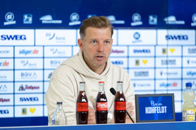 Germany Karlsruher SC vs SV Darmstadt 98, Matchday 32, 2 Bundesliga, Season 2025 26, BBBank Wildpark Karlsruhe Florian Kohfeldt, Coach, SV Darmstadt 98 at the press conference after the match Karlsruhe BBBank Wildpark Baden Württemberg Germany Copyright: xBenedictxChristx