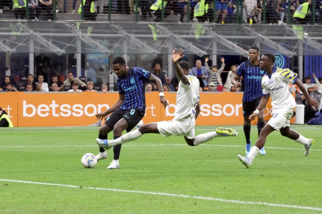 MARCUS THURAM, Inter, Serie A 2025-26, Inter-Parma, scores goal, gol, 1-0 SERIE A 2025-26 INTER-PARMA