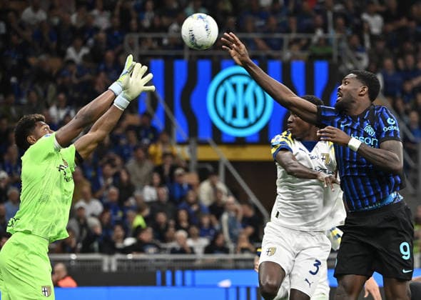 Inter Milan v Parma - Serie A MILAN, ITALY, MAY 3: Inter Milan s Marcus Thuram (R) fight for the ball with Parma s Abdoulaye Ndiaye (C) during the Italian Serie A football match between Inter and Parma at the Meazza San Siro stadium in Milan Italy, on May 3, 2026. Isabella Bonotto Anadolu Milan Italy. Editorial use only. Please get in touch for any other usage.  Copyright: x2026xAnadoluxIsabellaxBonottox