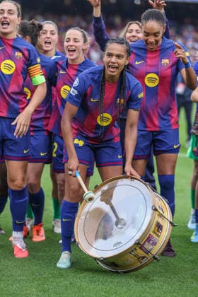 ESP, Barcelona, FC Barcelona vs FC Bayern Munich, WomenÂs Champions League, Football, UEFA, 2025 2026 season, Camp Nou, semi-final, second leg in picture Joy, jubilation, emotions following the victory over FC Barcelona, Joy, jubilation, and excitement following the victory over FC Barcelona, Alegria, jubilo y emocion tras la victoria ante el FC Barcelona, Esmee Brugts FC Barcelona 24 DFB DFL REGULATIONS PROHIBIT ANY USE OF PHOTOGRAPHS AS IMAGE SEQUENCES AND OR QUASI VIDEO, 03 05 2026 Copyright: HMBxMedia HendrikxHamelau