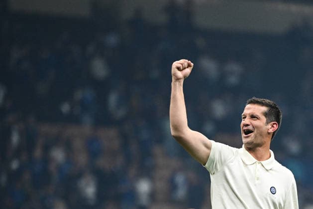 CALCIO - Serie A - Inter - FC Internazionale vs Parma Calcio Head Coach Cristian Chivu of Fc Inter celebrating the club s 21th Scudetto after the Italian Serie A football match between Inter FC Internazionale and Parma Calcio 1913 on 3 of May 2026 at Giuseppe Meazza San Siro Siro stadium in Milan, Italy. Credit: Tiziano Ballabio Milan Italy  Copyright: xIPAxSport ABACAx