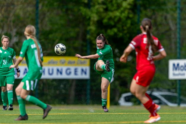Thuringia Cup Semi-Final Women Saalfeld Titans vs 1 FFV Erfurt Saalfeld 03 05 2026 Celina Zapf 13 Saalfeld Titans Thuringia Cup Semi-Final Women Saalfeld Titans vs 1 FFV Erfurt An den Saalewiesen 03 05 2026 Copyright: xBEAUTIFULxSPORTS Duehringx