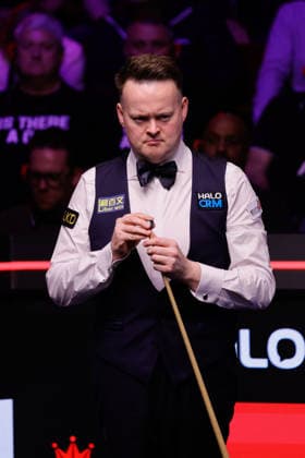 SHEFFIELD, ENGLAND - MAY 03: Shaun Murphy of England chalks the cue in the Final match against Wu Yize of China on day 16 of Halo World Championship, WM, Weltmeisterschaft 2026 at Crucible Theatre on May 3, 2026 in Sheffield, England.  Copyright: xTaixChengzhex 111638953714