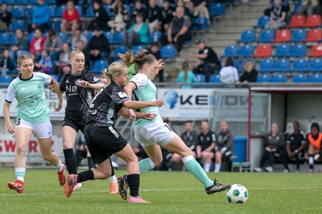 Football, Women, 2nd BL, VfR Warbeyen - SG 99 Andernach