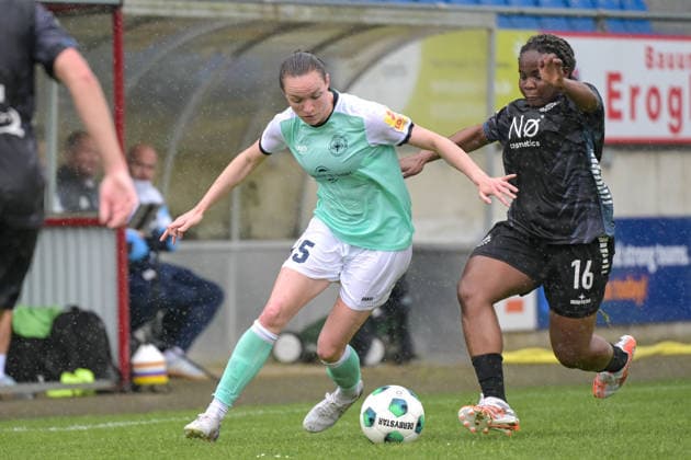 03 05 2026, Soccer, 2 Womens Bundesliga, 2025 2026, Matchday 24, VfR Warbeyen SG 99 Andernach Vanessa Zilligen 15 Andernach in duel with Lidia Nduka 16 Warbeyen Kleve Bresserbergstadion North Rhine-Westphalia Germany