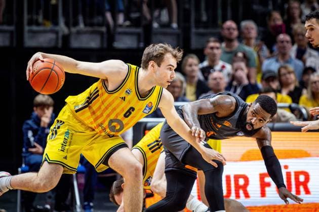 Basketball Berlin 03 05 2026 Season 2025 2026 EasyCredit BBL 1 Bundesliga Men, Men Alba Berlin NINERS Chemnitz Malte Delow Alba Berlin, No 06 Corey Davis Chemnitz, No 05