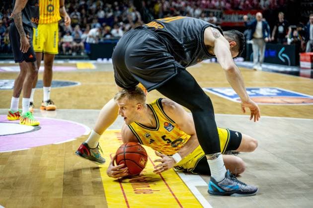 Basketball Berlin 03 05 2026 Season 2025 2026 EasyCredit BBL 1 Bundesliga Men, Men Alba Berlin NINERS Chemnitz Sam Griesel Alba Berlin, No 05 Yordan Minchev Chemnitz, No 91
