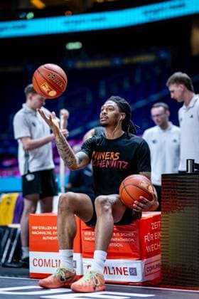 Basketball Berlin 03 05 2026 Season 2025 2026 EasyCredit BBL 1 Bundesliga Men, Men Alba Berlin NINERS Chemnitz Nike Sibande Chemnitz, No 02