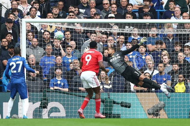 Chelsea v Nottingham Forest, Premier League GOAL 0-1 Taiwo Awoniyi of Nottingham Forest scores a header during the Chelsea v Nottingham Forest Premier League match at Stamford Bridge, London, England on 4 May 2026 Credit: Ian Stephen Every Second Media Editorial use only. All images are copyright Every Second Media Limited. No images may be reproduced without prior permission. All rights reserved. Premier League and Football League images are subject to licensing agreements with Football DataCo Limited. see https: www.football-dataco.com Copyright: xIMAGO EveryxSecondxMediax ESM-1973-0041 IanxStephenx xEveryxSecondxMediax