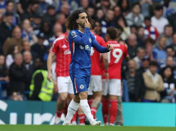 Premier League - Chelsea v Nottingham Forest LONDON, ENGLAND, MAY 04: Marc Cucurella of Chelsea looks disappointed & dejected during the Premier League match between Chelsea v Nottingham Forest at Stamford Bridge Stadium, London, England, on May 4. (Photo by Daniel Weir) London Stamford Bridge STadium England Copyright: xDanielxWeir SportsxPressxPhotox Sportspressphoto_SPR141701