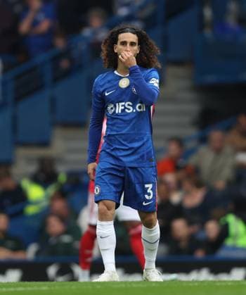 Premier League - Chelsea v Nottingham Forest LONDON, ENGLAND, MAY 04: Marc Cucurella of Chelsea looks disappointed & dejected during the Premier League match between Chelsea v Nottingham Forest at Stamford Bridge Stadium, London, England, on May 4. (Photo by Daniel Weir) London Stamford Bridge STadium England Copyright: xDanielxWeir SportsxPressxPhotox Sportspressphoto_SPR141704