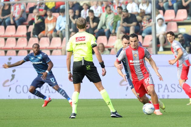 Cremonese s Federico Bonazzoli during the Serie A soccer match between Cremonese and Lazio at the Giovanni Zini Stadium in Cremona Italy - Sunday, 4 may 2026. - Soccer .  Copyright: xAlbertoxMariani LaPressex