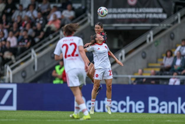 GER, Frankfurt, Eintracht Frankfurt vs FC Nürnberg, Google Pixel Bundesliga, Football, DFB, Season 2025 2026, Stadion am Brentanobad, 24 Matchday in picture v l Ereleta Memeti Eintracht Frankfurt Women 27 , Maëlle Seguin 1 FC Nürnberg Women 28 DFB DFL REGULATIONS PROHIBIT ANY USE OF PHOTOGRAPHS AS IMAGE SEQUENCES AND OR QUASI VIDEO, 04 05 2026 Copyright: HMBxMedia HendrikxHamelau