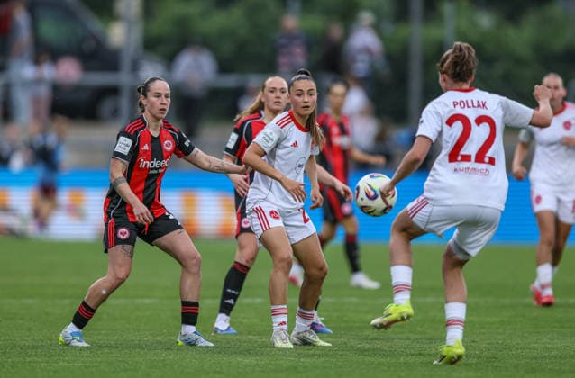 GER, Frankfurt, Eintracht Frankfurt vs FC Nürnberg, Google Pixel Bundesliga, Football, DFB, Season 2025 2026, Stadion am Brentanobad, 24 Matchday in picture v l Geraldine Reuteler Eintracht Frankfurt Women 14 , Maëlle Seguin 1 FC Nürnberg Women 28 DFB DFL REGULATIONS PROHIBIT ANY USE OF PHOTOGRAPHS AS IMAGE SEQUENCES AND OR QUASI VIDEO, 04 05 2026 Copyright: HMBxMedia HendrikxHamelau