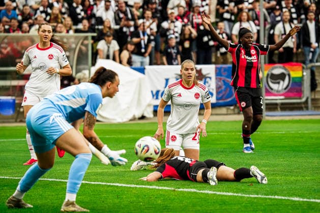 Germany Soccer Google Pixel Women Bundesliga 2025 2026 , 24 Matchday Eintracht Frankfurt Women vs 1 FC Nuremberg Women Stadion Am Brentanobad Frankfurt Goal Chance Copyright: xBennetxLongx