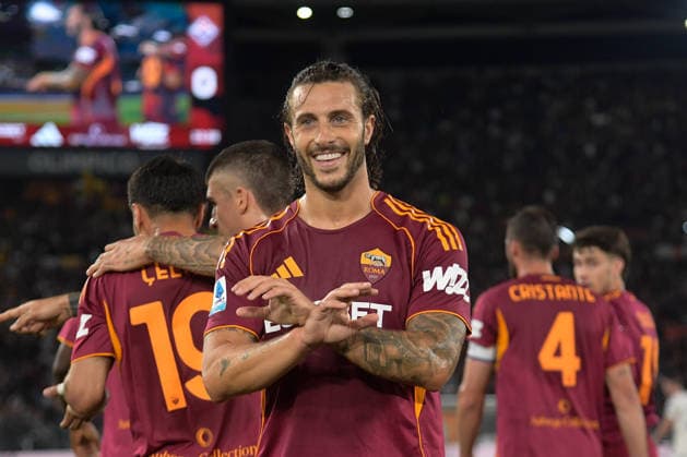 Romaâ??s Mario Hermoso celebrates after scoring the goal 3-0 during the Italian Football Championship League A Enilive 2025 2026 match between AS Roma vs ACF Fiorentina at the Olimpic Stadium in Rome on 05 May 2026.  Copyright: xFabrizioxCorradetti IPAxSportx xipa-agency.netx xx IPA_74438456 IPA_Agency_IPA74438456