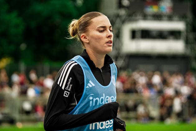 Germany Soccer Google Pixel Women Bundesliga 2025 2026 , 24 Matchday Eintracht Frankfurt Women vs 1 FC Nuremberg Women Stadion Am Brentanobad Frankfurt Laura Freigang Eintracht Frankfurt Women, 10 Mimic, Mood, Warm-up Copyright: xBennetxLongx