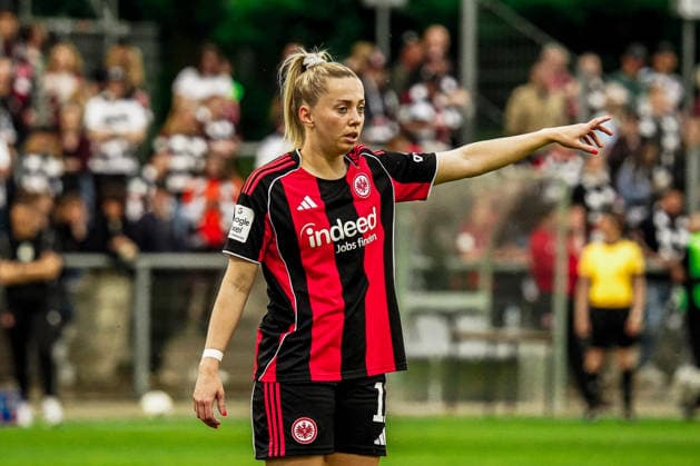 Germany Soccer Google Pixel Women Bundesliga 2025 2026 , 24 Matchday Eintracht Frankfurt Women vs 1 FC Nuremberg Women Stadion Am Brentanobad Frankfurt Nina Lührßen Nina Luehrssen Eintracht Frankfurt Women, 11 Mimic, Gesture, Gesture Copyright: xBennetxLongx