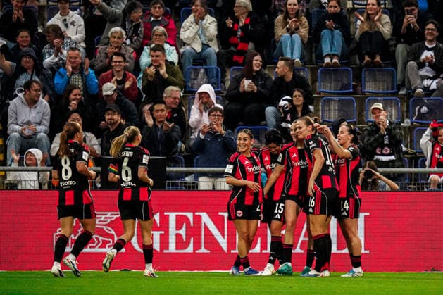 Germany Soccer Google Pixel Women Bundesliga 2025 2026 , 24 Matchday Eintracht Frankfurt Women vs 1 FC Nuremberg Women Stadion Am Brentanobad Frankfurt Laura Freigang Eintracht Frankfurt Women, 10 Goal celebration, cheering, goal, emotions, facial expressions, gestures, gesture Copyright: xBennetxLongx