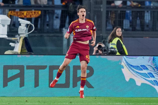 AS Roma v ACF Fiorentina - Serie A Enilive Niccolo Pisilli of AS Roma celebrates after scoring fourth goal during the serie Serie A Enilive match between AS Roma and ACF Fiorentina at Stadio Olimpico on May 4, 2026 in Rome, Italy Rome Stadio Olimpico Lazio Italy Copyright: xGiuseppexMaffiax 260504_SerieA_Roma-Fiorentina_GM_05832