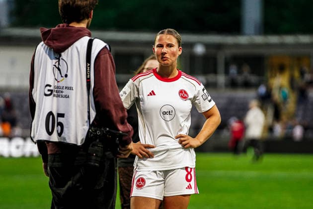Germany Soccer Google Pixel Women Bundesliga 2025 2026 , 24 Matchday Eintracht Frankfurt Women vs 1 FC Nuremberg Women Stadion Am Brentanobad Frankfurt Meret Günster Meret Guenster 1 FC Nuremberg Women, 8 Mimic Copyright: xBennetxLongx