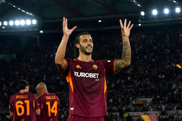 Mario Hermoso of AS Roma celebrates after scoring the goal of 3-0 during the Serie A 2025 2026 football match between AS Roma and ACF Fiorentina at Stadio Olimpico in Rome (Italy), May 4, 2026. AntoniettaxBaldassarre