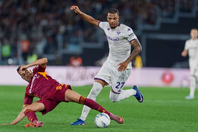 AS Roma v ACF Fiorentina - Serie A Enilive Stephan El Shaarawy of AS Roma and Cher Ndour of ACF Fiorentina compete for the ball during the serie Serie A Enilive match between AS Roma and ACF Fiorentina at Stadio Olimpico on May 4, 2026 in Rome, Italy Rome Stadio Olimpico Lazio Italy Copyright: xGiuseppexMaffiax 260504_SerieA_Roma-Fiorentina_GM_06857
