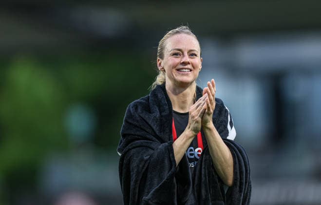 GER, Frankfurt, Eintracht Frankfurt vs FC Nürnberg, Google Pixel Bundesliga, Football, DFB, Season 2025 2026, Stadion am Brentanobad, 24 Matchday in picture Amanda Ilestedt Eintracht Frankfurt Women 13 , Joy and emotions after the victory DFB DFL REGULATIONS PROHIBIT ANY USE OF PHOTOGRAPHS AS IMAGE SEQUENCES AND OR QUASI VIDEO, 04 05 2026 Copyright: HMBxMedia HendrikxHamelau