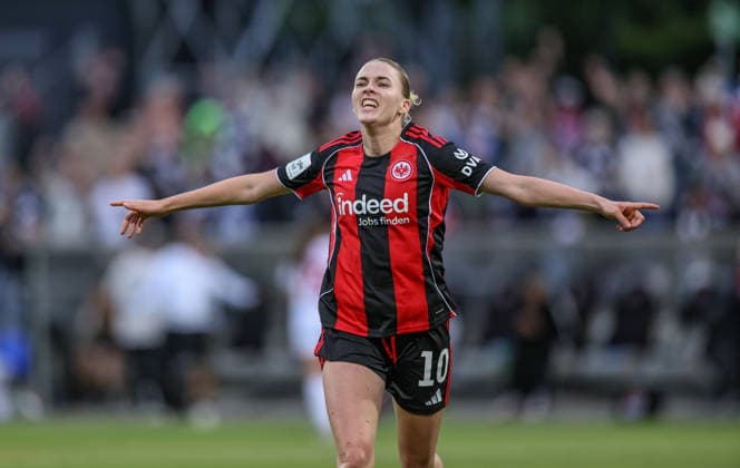GER, Frankfurt, Eintracht Frankfurt vs FC Nürnberg, Google Pixel Bundesliga, Football, DFB, Season 2025 2026, Stadion am Brentanobad, 24 Matchday in picture Laura Freigang Eintracht Frankfurt Women 10 scores the goal to 3 1, Goal, Cheers and joy, Emotions DFB DFL REGULATIONS PROHIBIT ANY USE OF PHOTOGRAPHS AS IMAGE SEQUENCES AND OR QUASI VIDEO, 04 05 2026 Copyright: HMBxMedia HendrikxHamelau