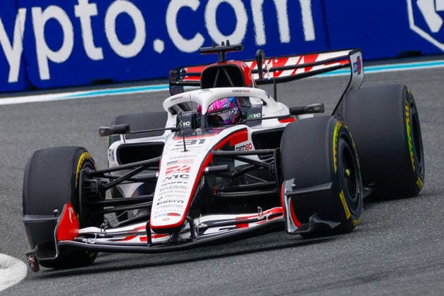 May 3, 2026, Miami Gardens, Florida, USA: Esteban Ocon of France and driver of the (31) TGR Haas F1 Team race car accelerates at turn 1 during the Formula 1 Crypto.com Grand Prix at Miami International Autodrome in Miami Gardens, Florida. Miami Gardens USA - ZUMAa257 20260503_zsp_a257_029 Copyright: xChrisxArjoonx