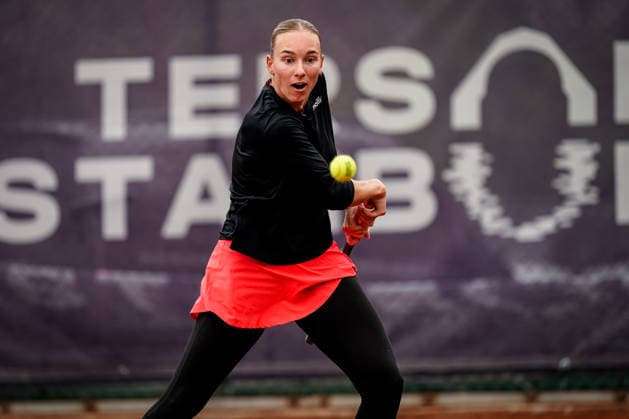 WTA125 Istanbul Open - Day Three Anouk Koevermans of the Netherlands competes in the round of 32 match against Guiomar Maristany Zuleta De Reales of Spain during the Istanbul Open at the Turkish Tennis Federation Training Center in Istanbul, Turkey, on May 4, 2026. Istanbul Istanbul Turkey  Copyright: xYagizxGurtugx originalFilename:gurtug-wta125is260504_np5ON.jpg