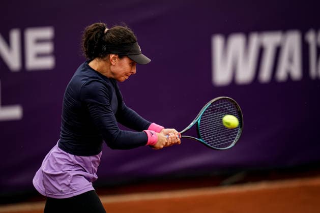 WTA125 Istanbul Open - Day Three Ayla Aksu of Turkey competes in the round of 32 match against Elizara Yaneva of Bulgaria during the Istanbul Open at the Turkish Tennis Federation Training Center in Istanbul, Turkey, on May 4, 2026. Istanbul Istanbul Turkey  Copyright: xYagizxGurtugx originalFilename:gurtug-wta125is260504_npMAe.jpg