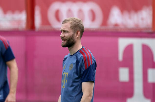 Football, Men, Champions League, Season 2025 2026, FC Bayern Munich, Final training Konrad Laimer FC Bayern Munich standing, head, upper body