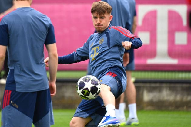 Lennart KARL Bayern Muenchen on the ball final training on 05 05 2026 before the football Champions League semi-final FC Bayern Muenchen Paris Saint Germain PSG