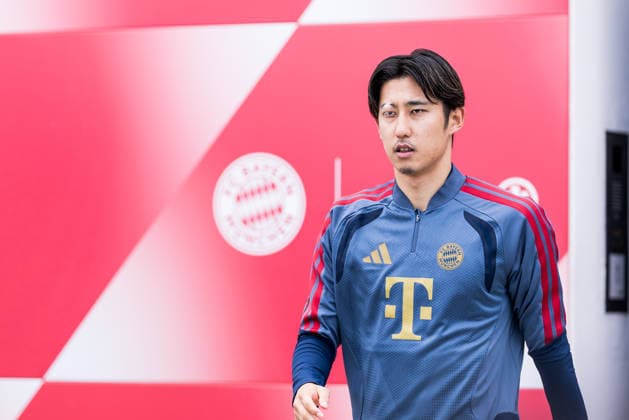 MUNICH, GERMANY - MAY 5: Hiroki Ito (FC Bayern Muenchen, 21) during the training session before the match between FC Bayern Muenchen vs Paris Saint-Germain at Trainingsgelaende an der Saebenerstr. on matchday -1 of the UEFA Champions League Semi Final on May 5, 2026 in Munich, Germany. Bavaria Germany Copyright: xSteffiexWunderlx
