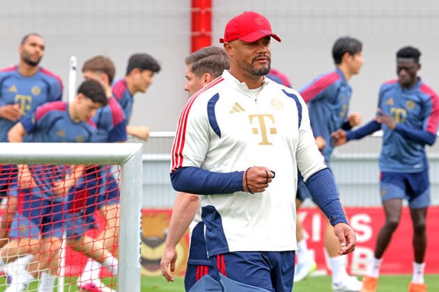 Coach Vincent Kompany, his team, Portrait, Portrait, Football FC Bayern Munich final training session before UEFA Champions League, against Paris Saint Germain 05 05 2026 Training ground, Säbenerstr PHOTO Mladen Lackovic LakoPress