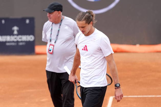 Alexander Zverev of Germany and his father during a training session at the Internazionali BNL d Italia 2026 tennis tournament at Foro Italico in Rome, Italy on May, 5, 2026. AntoniettaxBaldassarre