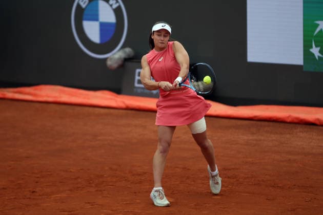 Italian Open 2026 tennis tournament ROME, ITALY - MAY 05: Turkish tennis player Zeynep Sonmez in action against Italian tennis player Jennifer Ruggeri (not seen) during the first-round of the Italian Open 2026 tennis tournament in Rome, Italy on May 05, 2026. Baris Seckin Anadolu Rome Italy. Editorial use only. Please get in touch for any other usage.  Copyright: x2026xAnadoluxBarisxSeckinx