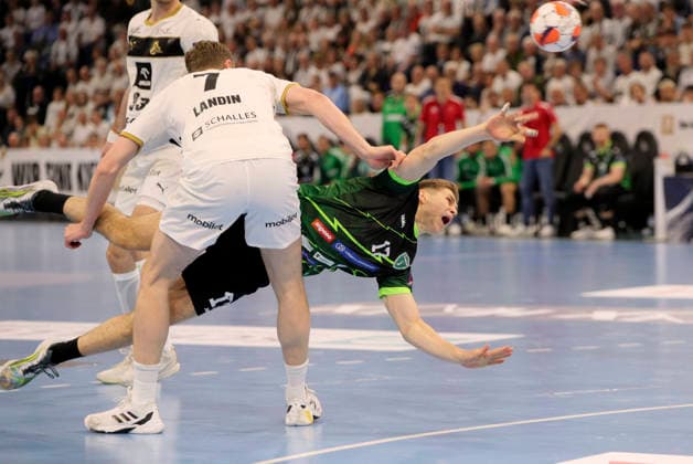 photo : Torwurf von .... Matko Moslavac (Nasice) gegen Magnus Landin (Kiel) Handball Herren am Di. 05.05.2026 Mens EHF European League , THW Kiel - RK Nexe Nasice *** photo Goal throw by Matko Moslavac Nasice against Magnus Landin Kiel Handball Men on Tue 05 05 2026 Mens EHF European League , THW Kiel RK Nexe Nasice