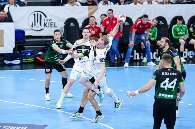 Throw Goal Eric Johansson THW Kiel, 21 GER, THW Kiel vs RK Nexe, Handball, EHF European League, Quarter-final, second leg, 2025 2026 season, 05 05 2026 GER, THW Kiel vs RK Nexe, Handball, EHF European League, Quarter-final, second leg, 2025 2026 season, 05 05 2026 Kiel Copyright: xEibner-Pressefoto MarcelxvonxFehrnx EP_MFN