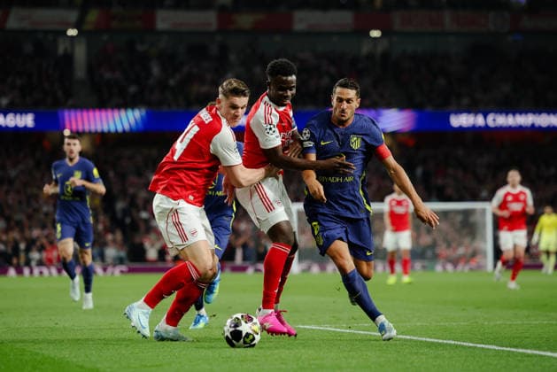 Champions League 2025 26 Semi Final 2nd Leg Arsenal v Atletico Madrid Emirates Stadium 05.05.2026 Viktor Gy¿keres of Arsenal, Bukayo Saka of Arsenal and Koke (c) of Atletico Madrid Champions League 2025 26 Semi Final 2nd Leg Arsenal v Atletico Madrid Emirates Stadium 05.05.2026 Photograph By Marc Aspland The Times  Copyright: xMarcxAsplandx NINTCHDBPICT001078545567