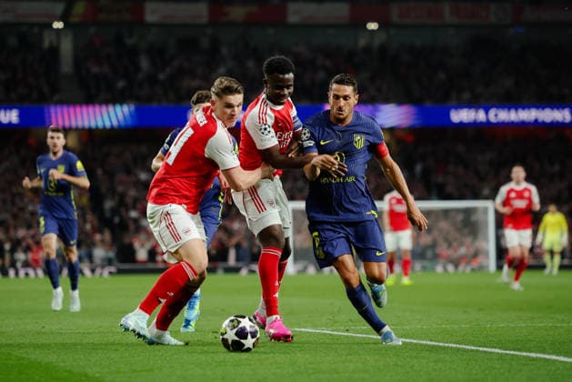 Champions League 2025 26 Semi Final 2nd Leg Arsenal v Atletico Madrid Emirates Stadium 05.05.2026 Viktor Gy¿keres of Arsenal, Bukayo Saka of Arsenal and Koke (c) of Atletico Madrid Champions League 2025 26 Semi Final 2nd Leg Arsenal v Atletico Madrid Emirates Stadium 05.05.2026 Photograph By Marc Aspland The Times  Copyright: xMarcxAsplandx NINTCHDBPICT001078545630