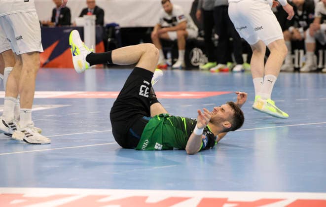 photo Loser on the ground , Aleksandar Cenic Stamenkovic Nasice Handball Men on Tue 05 05 2026 Mens EHF European League , THW Kiel RK Nexe Nasice