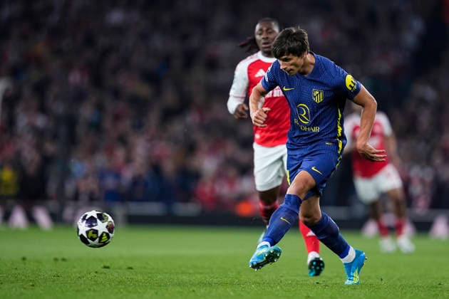 May 5, 2026, London, London, England: Robin Le Normand of Atletico de Madrid in action during the UEFA Champions League 2025 26 Semi Final Second Leg match between Arsenal FC and Atletico de Madrid at Emirates Stadium on May 05, 2026, in London, England. Arsenal FC V Atletico De Madrid - UEFA Champions League 2025 26 Semi Final Second Leg  - ZUMAa181 20260505_zaa_a181_066 Copyright: xDennisxAgyemanx