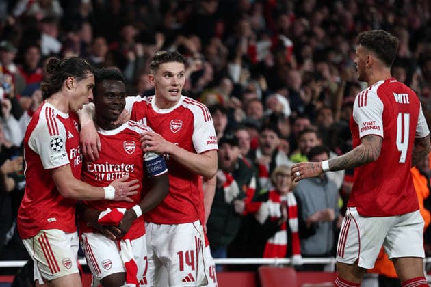 London, England, 5th May 2026. Bukayo Saka (2nd L) of Arsenal celebrates after scoring to make it 1-0 during the Arsenal vs Atletico Madrid UEFA Champions League match at the Emirates Stadium, London. Picture credit should read: David Klein Sportimage EDITORIAL USE ONLY. No use with unauthorised audio, video, data, fixture lists, club league logos or live services. Online in-match use limited to 120 images, no video emulation. No use in betting, games or single club league player publications. SPI_084_DK_Arsenal_Athletico_Madrid SPI-4781-0084