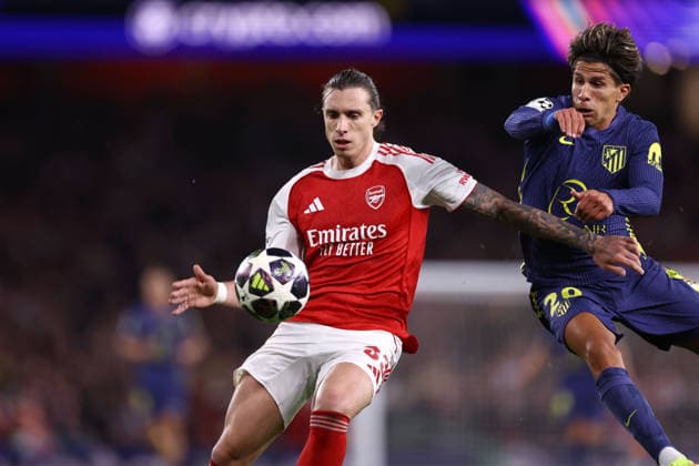 Arsenal gegen Atletico Madrid 05. Mai 2026, London UEFA Champions League Halbfinale Rückspiel Arsenal gegen Atletico Madrid Riccardo Calafiori von Arsenal und Giuliano Simeone von Atletico Madrid Foto Jacques Feeney Abseits London UK  Copyright: xJacquesxFeeneyx xOffsidexOffside