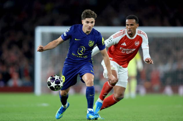 Arsenal FC v Atletico de Madrid - UEFA Champions League 2025 26 Semi Final Second Leg Julian Alvarez of Atletico Madrid and Gabriel of Arsenal challenge during the UEFA Champions League 2025 26 Semi Final Second Leg match between Arsenal FC and Atletico de Madrid at Arsenal Stadium on May 5, 2026 in London, England. WARNING! This Photograph May Only Be Used For Newspaper And Or Magazine Editorial Purposes. May Not Be Used For Publications Involving 1 player, 1 Club Or 1 Competition Without Written Authorisation From Football DataCo Ltd. For Any Queries, Please Contact Football DataCo Ltd on +44 (0) 207 864 9121 London Arsenal Stadium England United Kingdom Copyright: xAllstarxPicturexLibraryxLtdx